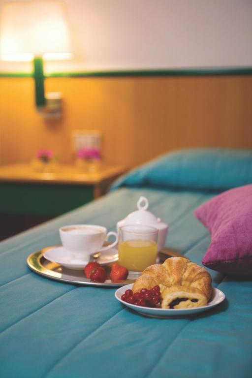 Hotel Ramoverde Боргоманеро Номер фото