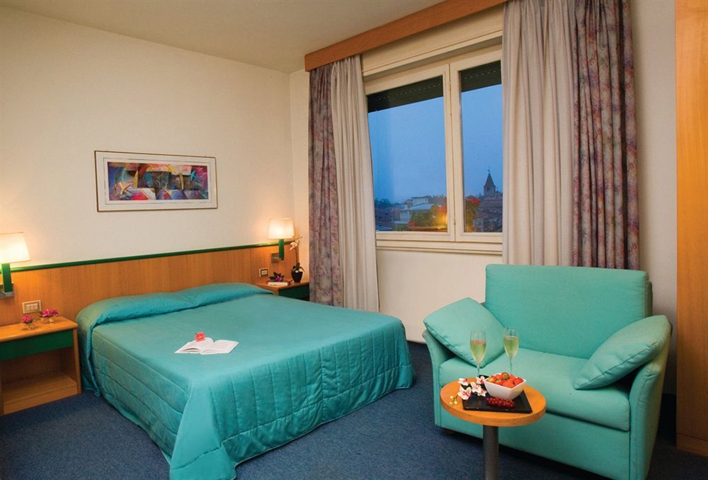 Hotel Ramoverde Боргоманеро Экстерьер фото