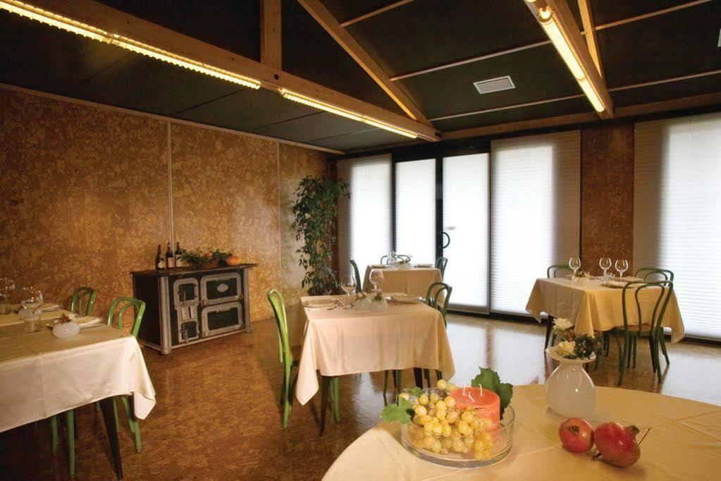 Hotel Ramoverde Боргоманеро Экстерьер фото